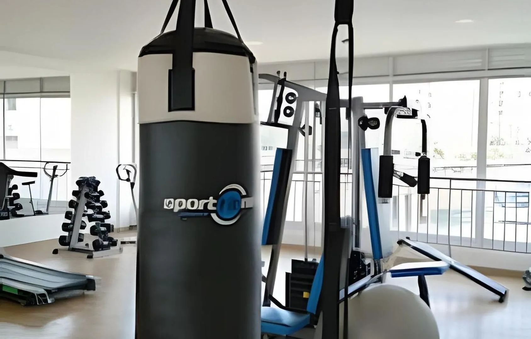 Apartamento Con Aire, Hamaca, Piscina Y Gym Cali